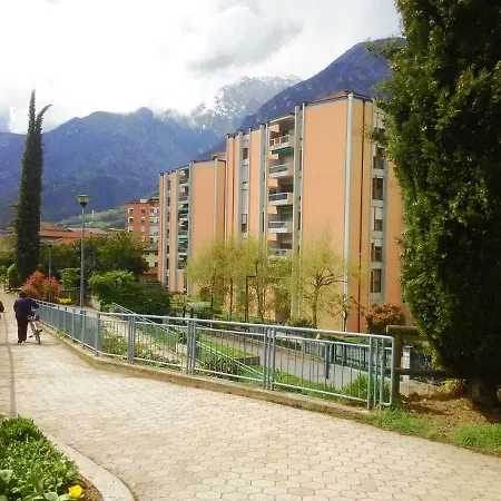 Interno 77 Di Tss' - Appartamento Soleggiato Con Ampie Finestre & Internet Veloce Con Fibra - Perfetto Per Coppie Trient Exterior foto